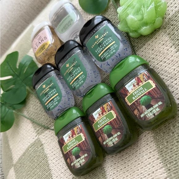 Bath & Body Works Mini Hand Sanitizers Set - Picture 3 of 3
